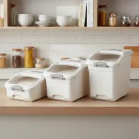 Sealed Rice Storage Bin with Magnetic Lid – Airtight Grain & Pet Food Container