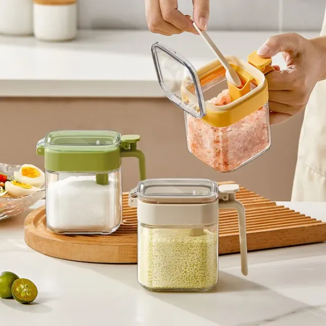 400ml Glass Seasoning Jar with Spoon & Handle – One-Press Open Lid, Moisture-Proof Sealed Spice Container